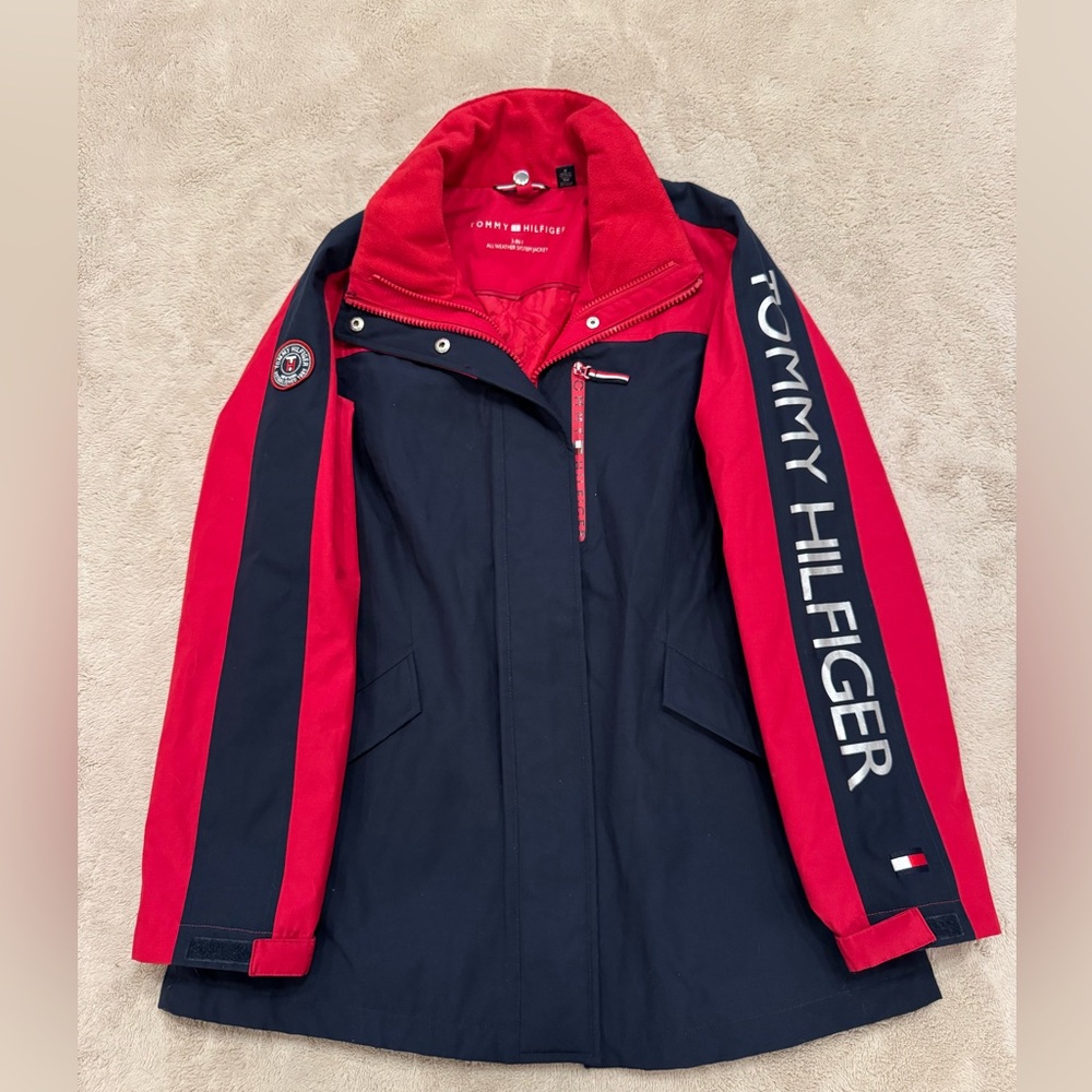 Tommy Hilfiger Women’s Navy and Red 3-in-1 Jacket size small